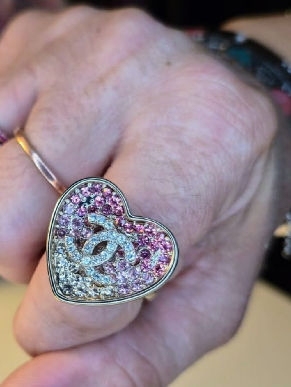 π*CCrryyssttaaL Pave PINK Gradient Crystalz HEART Gold Ringππ - Picture 6 of 9